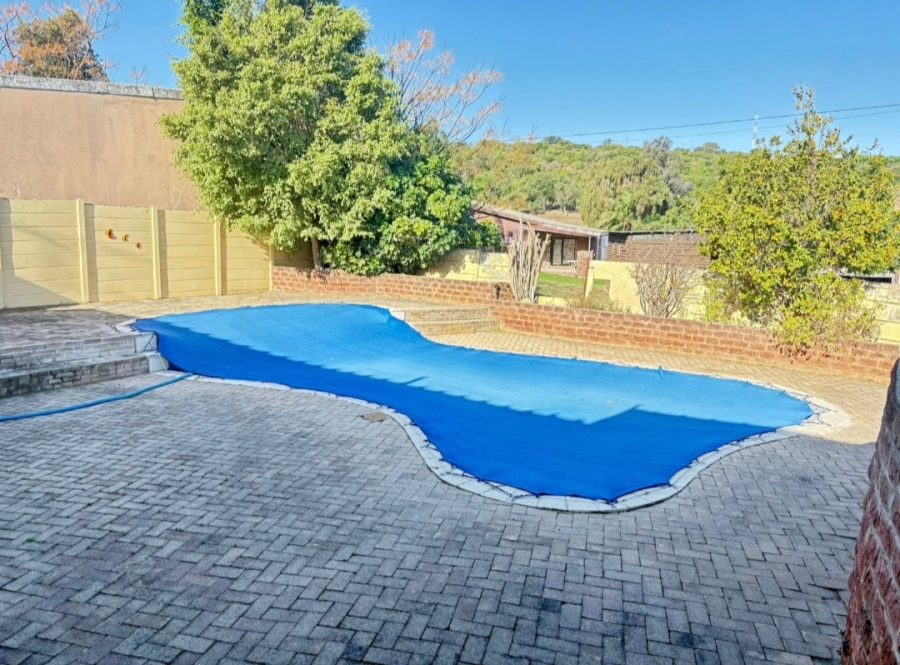 5 Bedroom Property for Sale in Fairbridge Heights Eastern Cape